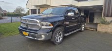 Trouwauto Dodge Ram 1500 met chauffeur